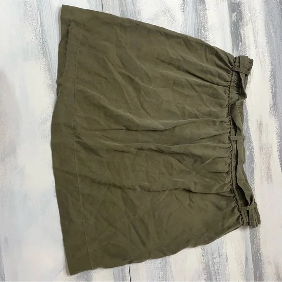 Ann Taylor Loft Olive Green Mini 100% Lyocell Skirt Women’s Medium Soft - Picture 3 of 6